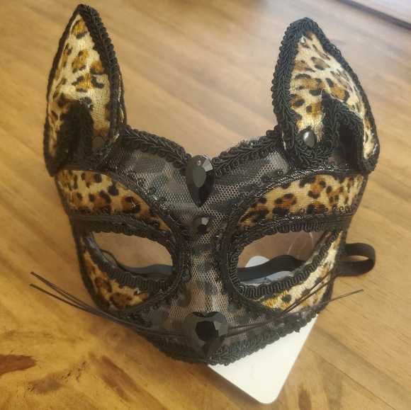Super cute leopard cat mask - Picture 1 of 1